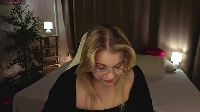 Colleen Blake online show from 05/10/26, 05:59