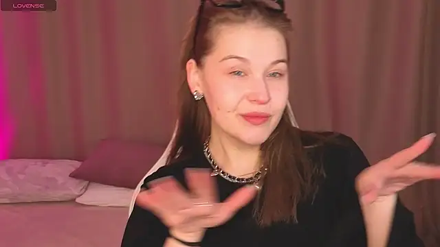 Colleen Blake online show from 03/05/26, 05:09