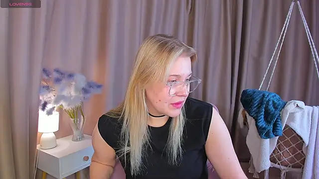Colleen Blake online show from 05/06/26, 05:06