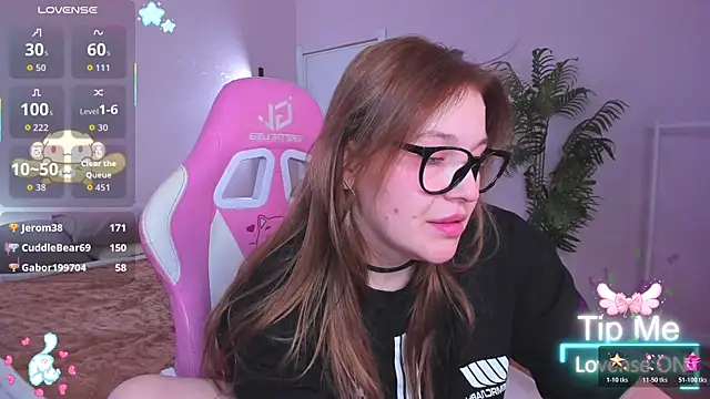 Colleen Blake online show from 11/15/25, 05:11