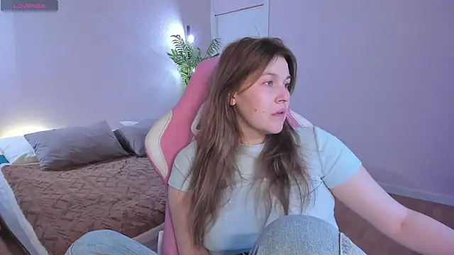 Colleen Blake online show from 11/03/25, 05:05