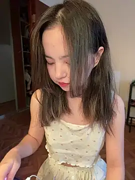 lalallalalaa- online show from 02/18/25, 03:42