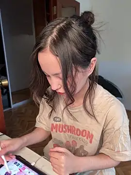 lalallalalaa- online show from 01/17/25, 07:51