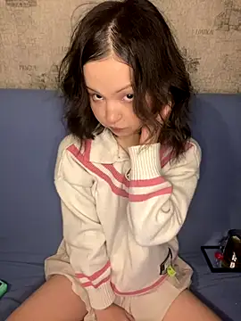 lalallalalaa- online show from 11/18/25, 01:03