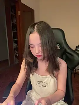 lalallalalaa- online show from 02/15/25, 08:22