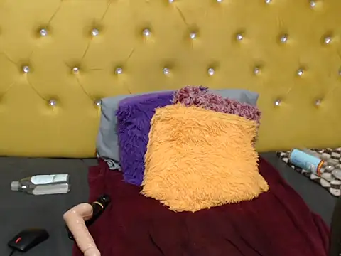 BlackBerryZoeX online show from 01/07/25, 11:14