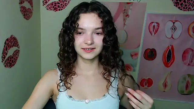  SusieSu  online show from 11/29/25, 06:24