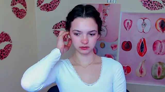  SusieSu  online show from 02/09/26, 01:09