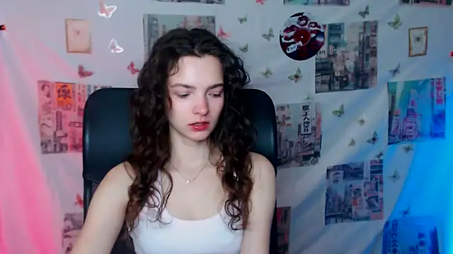  SusieSu  online show from 04/23/26, 06:42