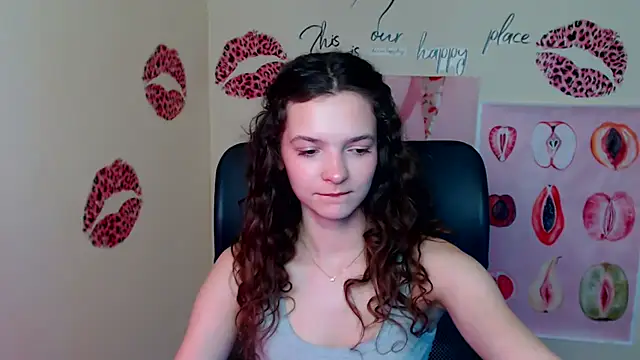  SusieSu  online show from 03/31/26, 12:18