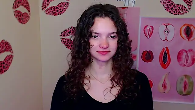  SusieSu  online show from 02/17/26, 01:30