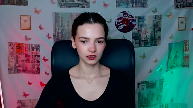  SusieSu  online show from 04/14/26, 06:29