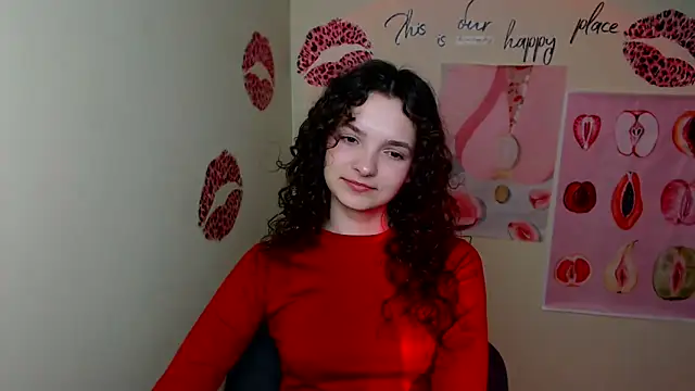  SusieSu  online show from 03/07/25, 07:38