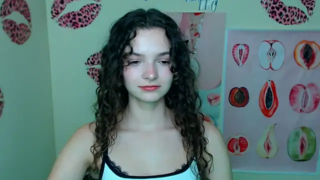  SusieSu  online show from 11/14/25, 07:17