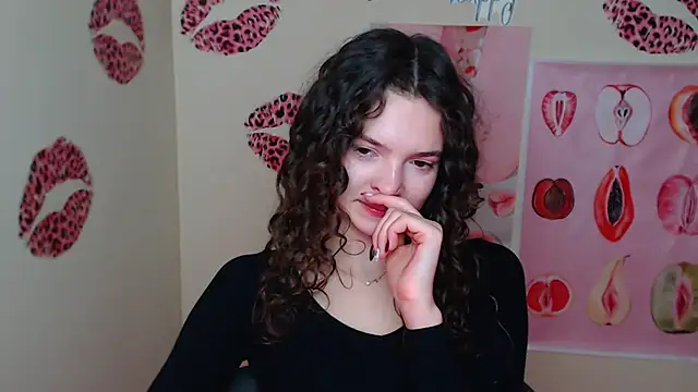  SusieSu  online show from 01/06/26, 07:12