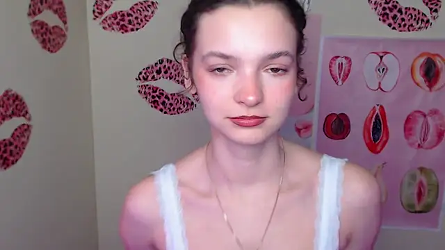  SusieSu  online show from 12/16/25, 01:26