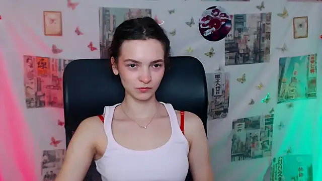  SusieSu  online show from 04/20/26, 12:08