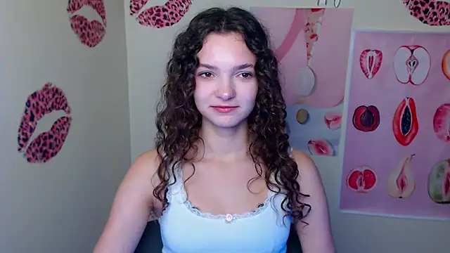  SusieSu  online show from 09/28/25, 06:20