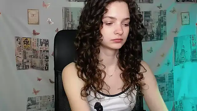  SusieSu  online show from 04/27/26, 12:36
