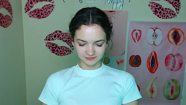  SusieSu  online show from 11/09/25, 07:34