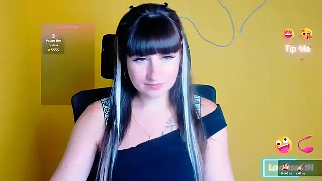 Snapshot of Violla_My chatting on 07/19/26, 05:49 Violla My online show from 07/19/26, 05:49