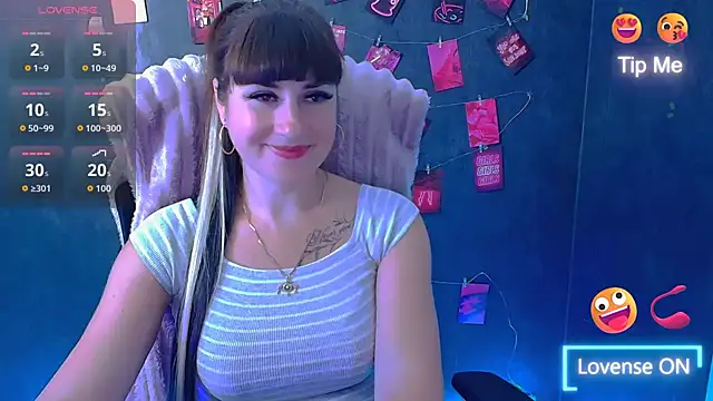 Snapshot of Violla_My chatting on 07/06/26, 05:36 Violla My online show from 07/06/26, 05:36