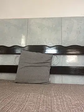 Gabrielleof online show from 04/01/26, 02:47