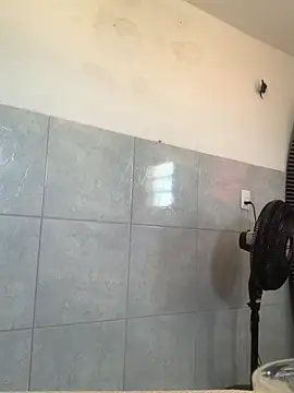 Gabrielleof online show from 10/27/25, 03:13