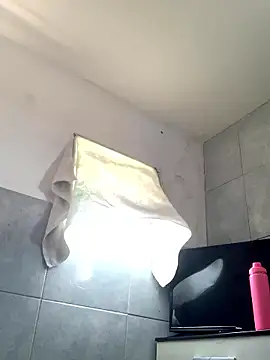 Gabrielleof online show from 01/13/26, 02:32