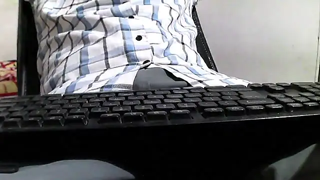 GO LALA online show from 02/13/25, 10:34