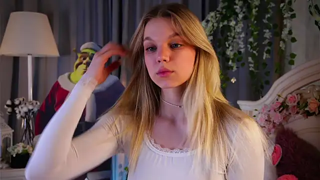 EdlinAlliston online show from 12/21/25, 03:25