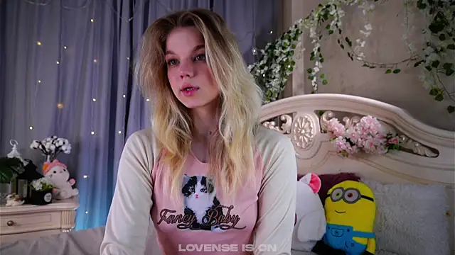 EdlinAlliston online show from 02/17/26, 03:53