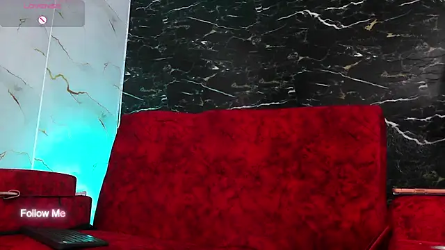 Snapshot of crislingery_dolli chatting on 04/16/26, 01:12 crislingery dolli online show from 04/16/26, 01:12