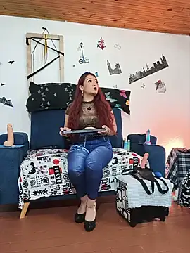 keila j online show from 05/21/26, 10:12