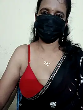 Snapshot of akshara_22 chatting on 12/30/24, 06:53 akshara 22 online show from 12/30/24, 06:53