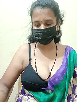 Snapshot of akshara_22 chatting on 03/21/25, 03:35 akshara 22 online show from 03/21/25, 03:35