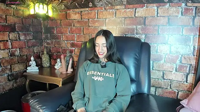 Scarlett  Fox   online show from 02/17/26, 11:18