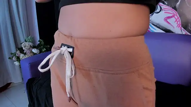 Snapshot of Scarlett__Fox__ chatting on 12/03/25, 11:20 Scarlett Fox online show from 12/03/25, 11:20