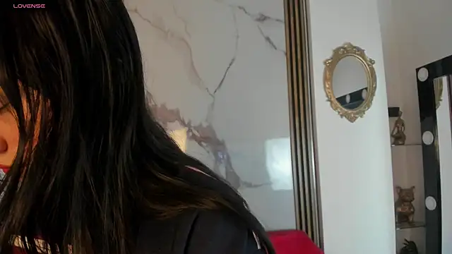 Scarlett  Fox   online show from 03/27/26, 11:44