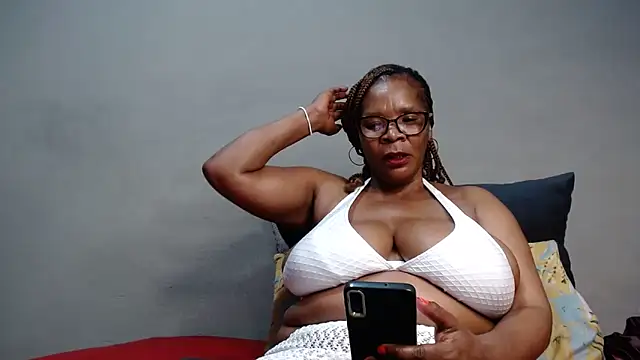 BustyMelonssXXXX online show from 11/15/25, 07:07