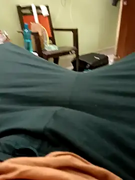 Snapshot of PatelBond chatting on 01/15/25, 09:45 PatelBond online show from 01/15/25, 09:45