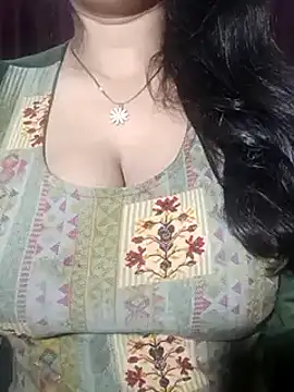 Anamika Kapoor online show from 02/22/25, 07:47