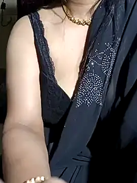 Anamika Kapoor online show from 02/27/25, 08:31