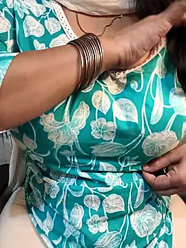 Anamika Kapoor online show from 09/19/25, 01:31