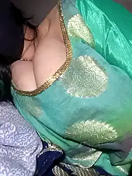 Anamika Kapoor online show from 02/18/25, 12:37