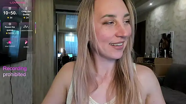 lady Nati online show from 04/14/26, 01:38