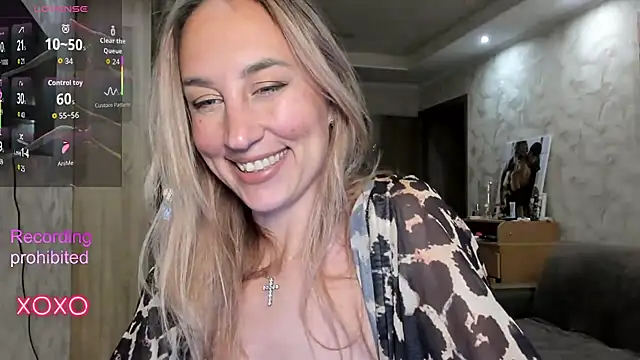 lady Nati online show from 11/09/25, 03:49