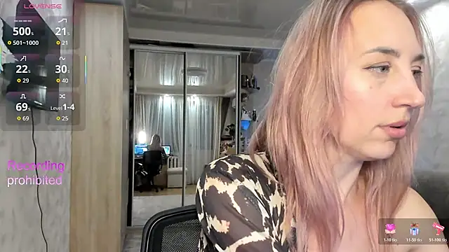 lady Nati online show from 12/22/25, 02:06