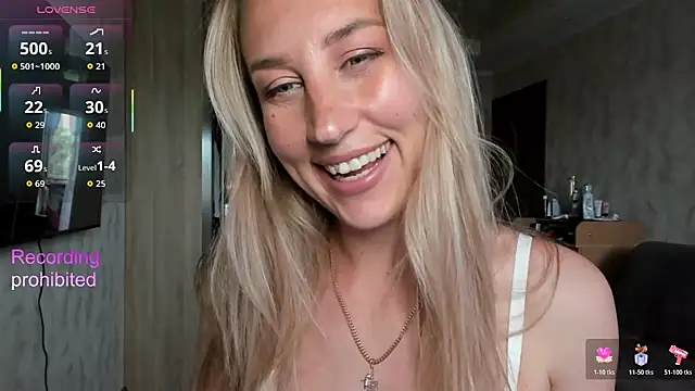 Snapshot of lady_Nati chatting on 06/18/26, 01:49 lady Nati online show from 06/18/26, 01:49