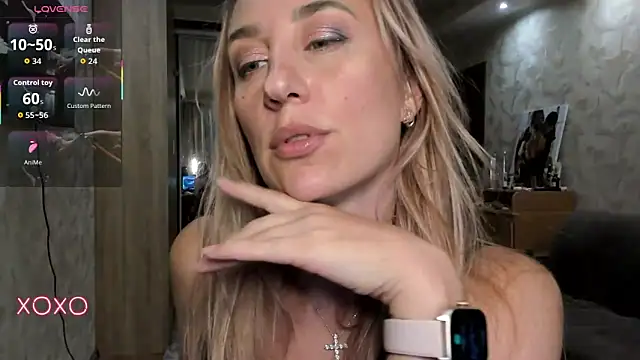 lady Nati online show from 10/30/25, 03:42